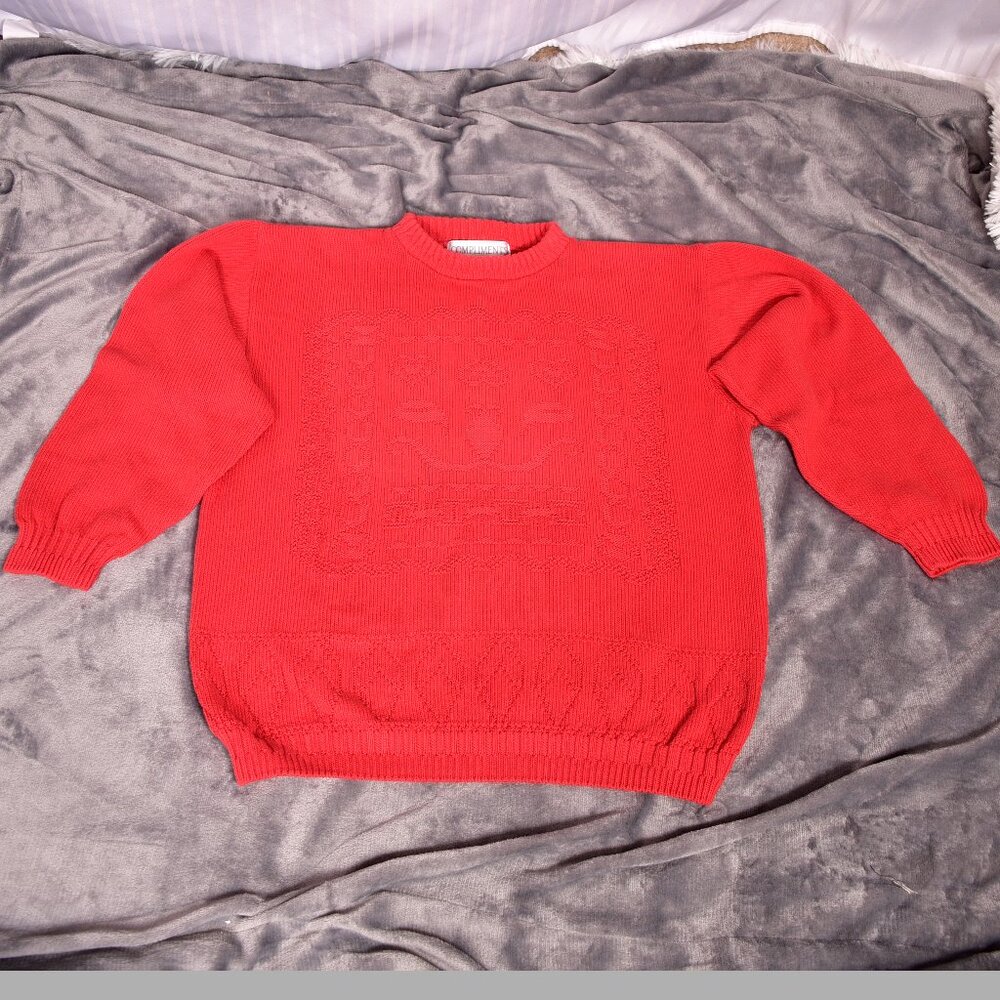 Compliments Sweater Embossed Textured Size Large Red